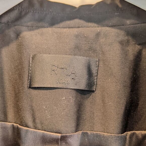 Rta short black blazer XXS like new condition - Picture 2 of 8